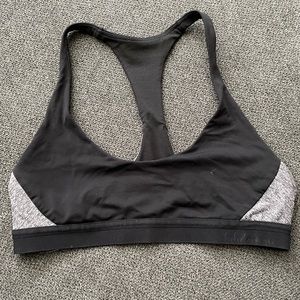 lululemon sports bra size 6